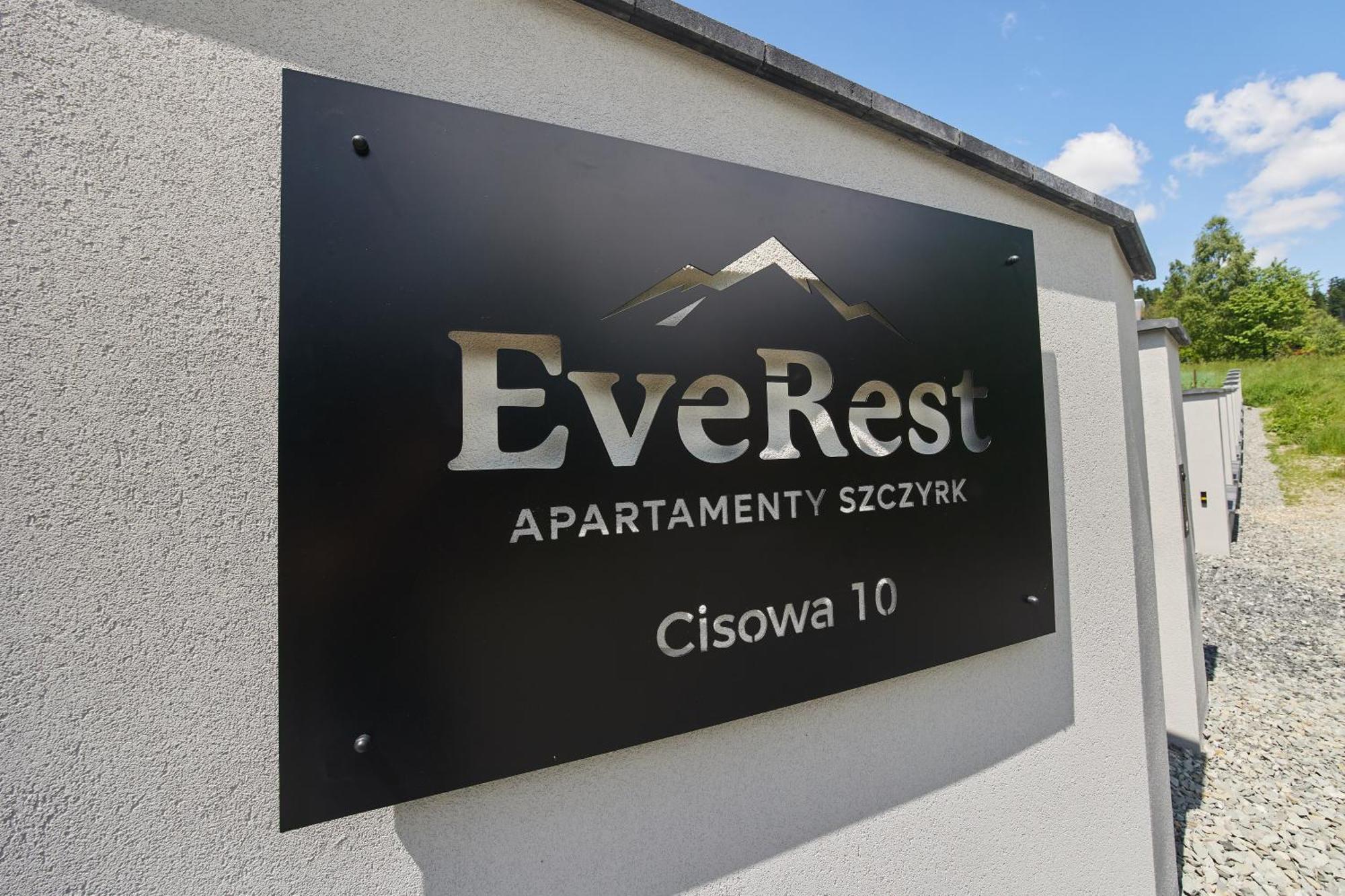 Everest *