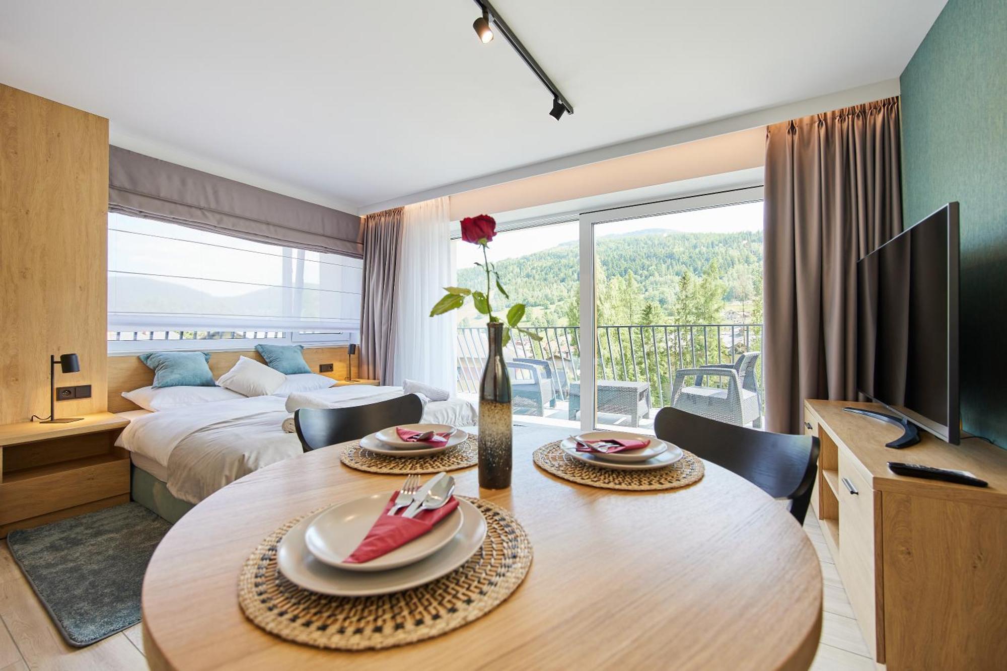 Everest Apartment *